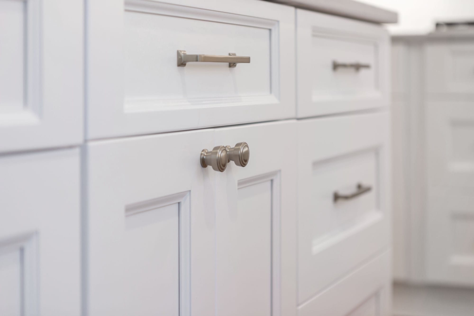 Shaker Kitchen Cabinet Handles